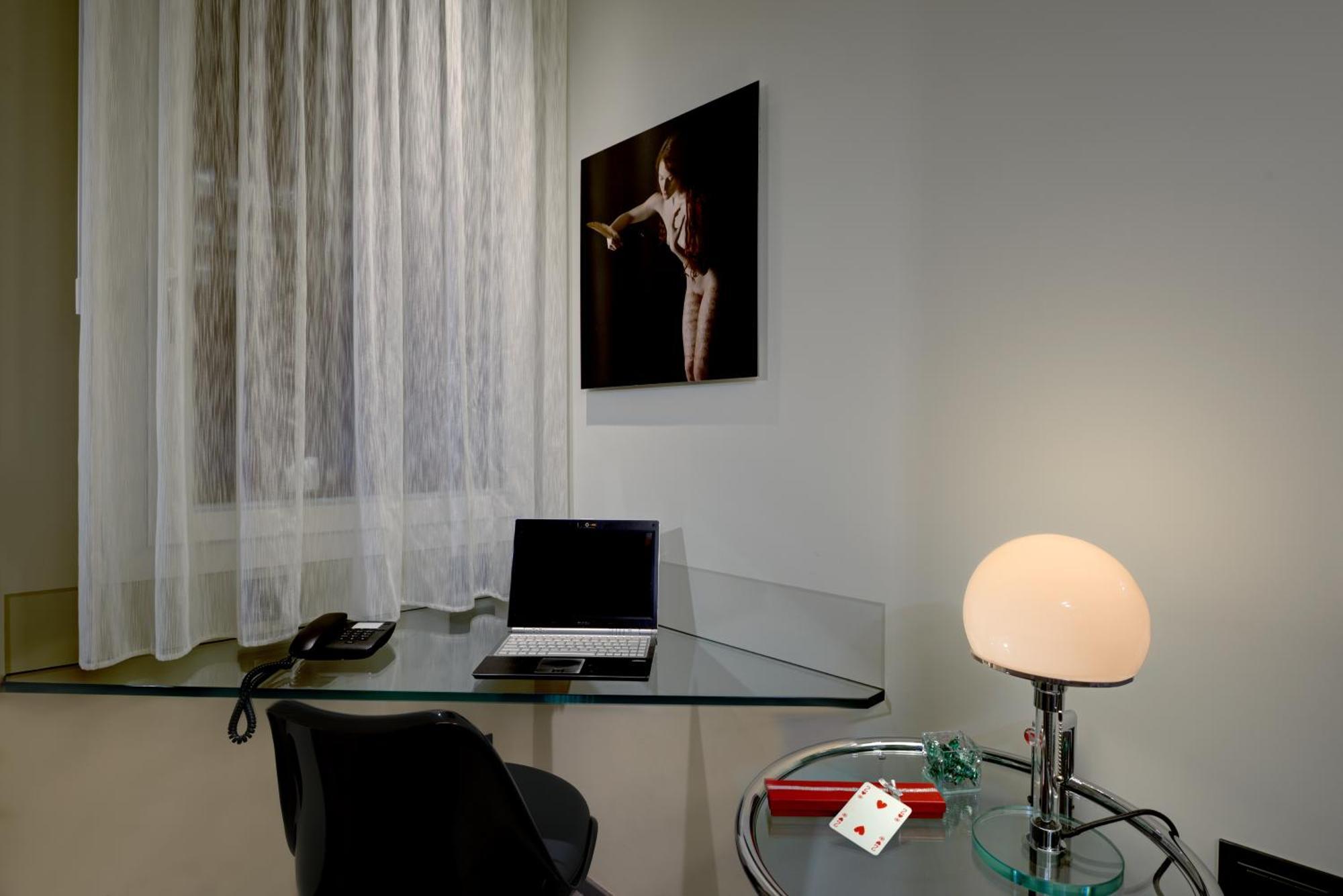 Art Hotel Commercianti Болонья Екстер'єр фото