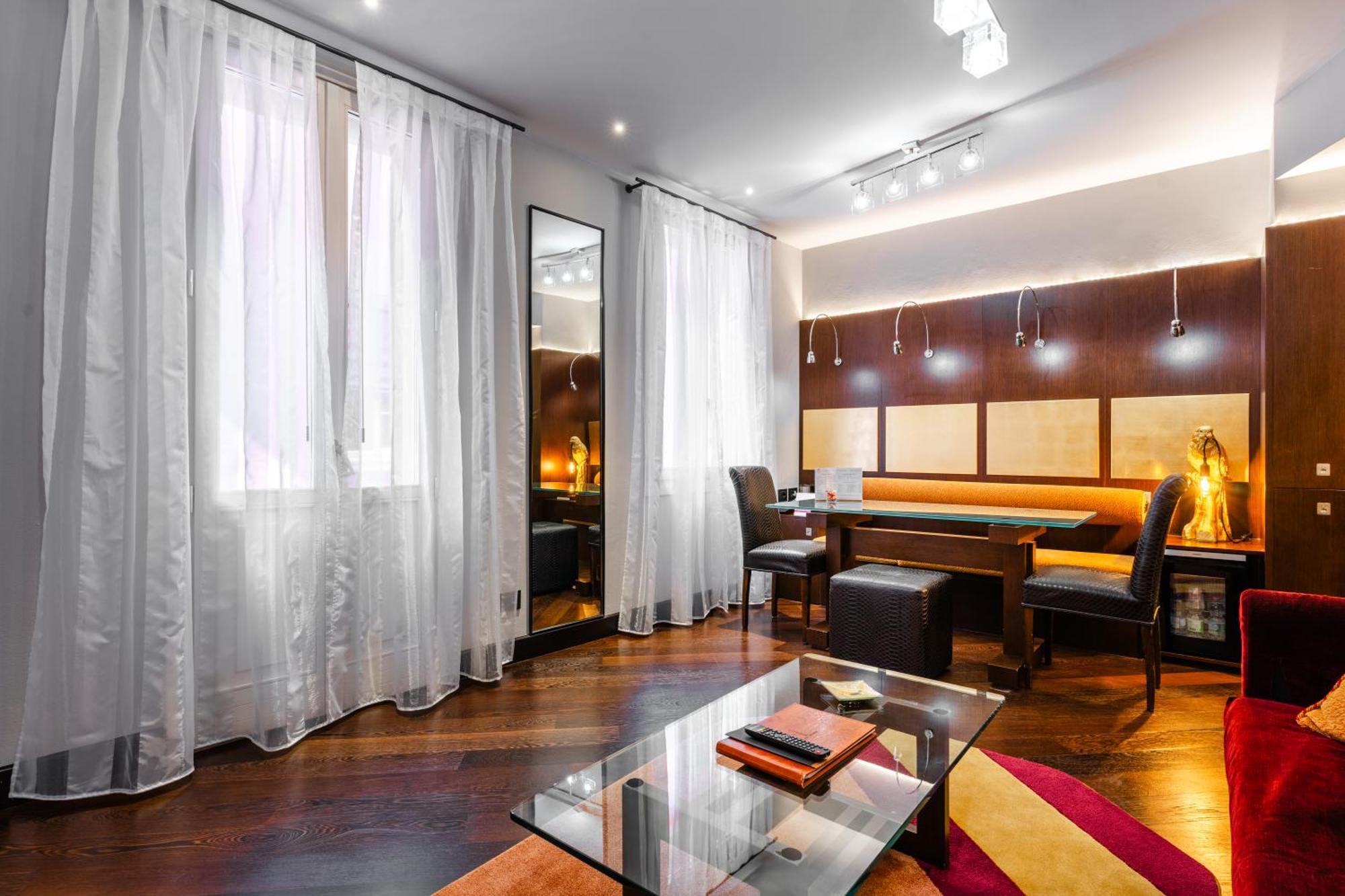 Art Hotel Commercianti Болонья Екстер'єр фото